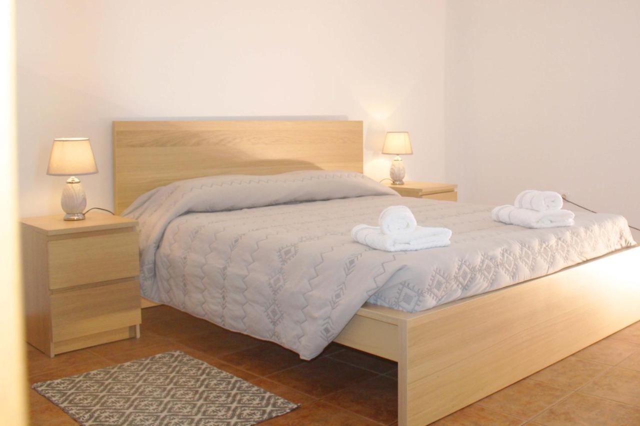 Lugar Dos Louros 2 Apartman Estreito Da Calheta Kültér fotó